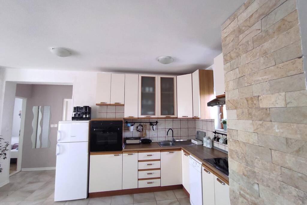 Kuca Za Odmor M&J Villa Benkovac Kültér fotó
